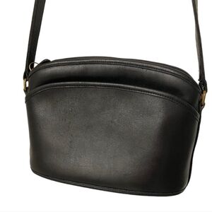 COACH  Anderson Vintage Black Leather Crossbody Bag